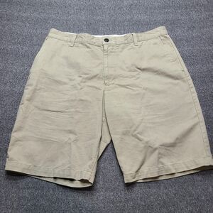Dockers Shorts Mens 36 Khaki Flat Front Classic Chino Waterless Casual Cotton